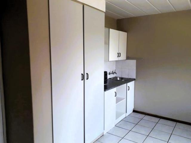 Apartment for rent in Waterkloof, Gauteng