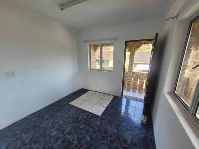 Apartment for rent in Queensburgh, Kwazulu-natal