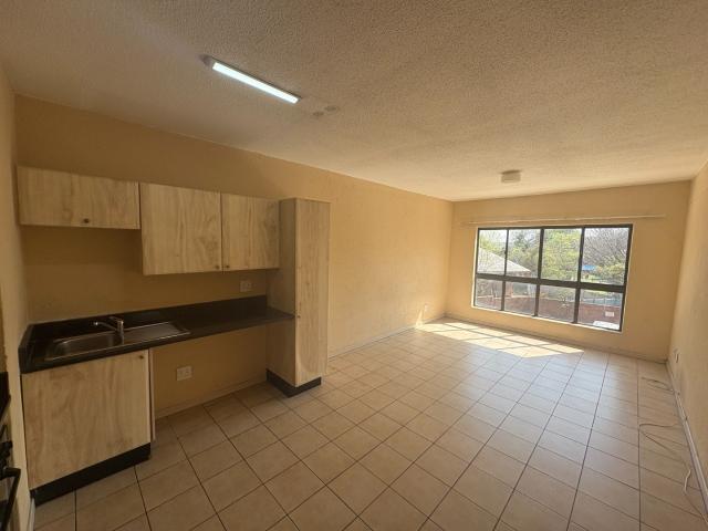 Apartment for rent in Waterkloof, Gauteng