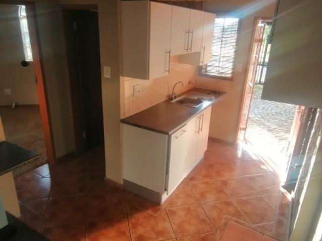 Apartment for rent in Karenpark, Akasia