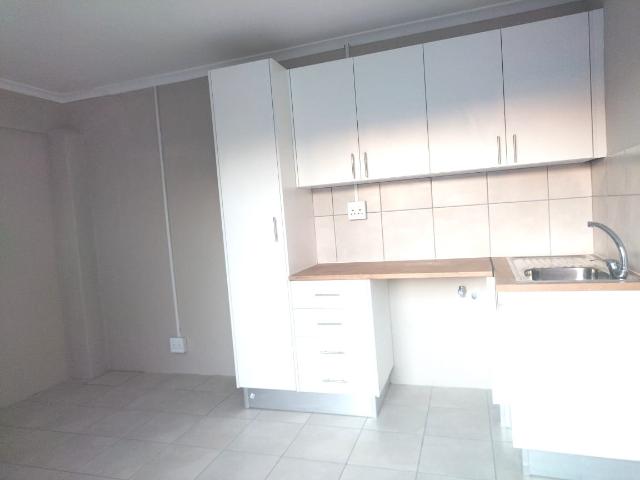 Apartment for rent in Mitchells Plain, Western Cape