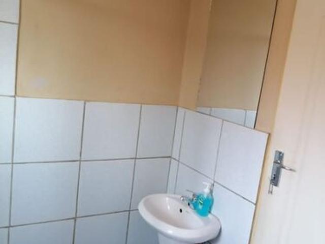 Apartment for rent in Soweto, Gauteng