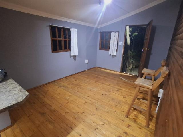 Apartment for rent in Queensburgh, Kwazulu-natal