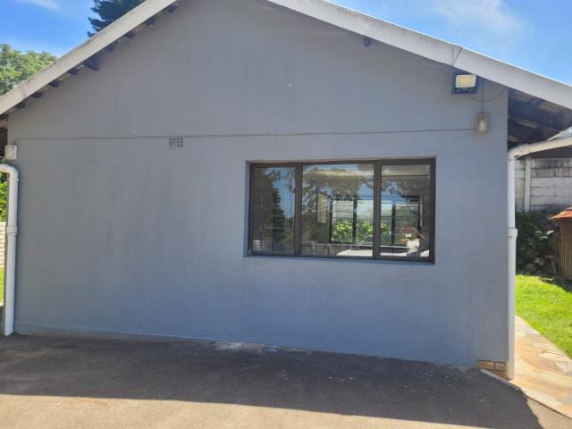 Apartment for rent in Queensburgh, Kwazulu-natal