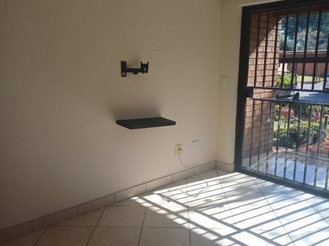 Apartment for rent in Waterkloof, Gauteng