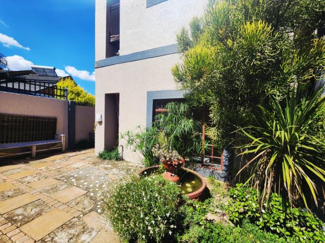 Apartment for rent in Waterkloof, Gauteng