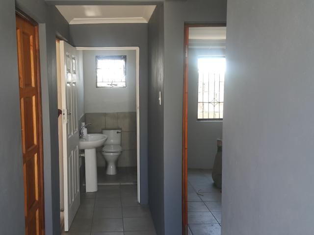 Apartment for rent in Motherwell, Eastern Cape