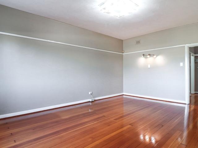Apartment for rent in Seaview, Kwazulu-natal