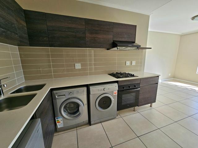 Apartment for rent in North & Sandton, Randburg