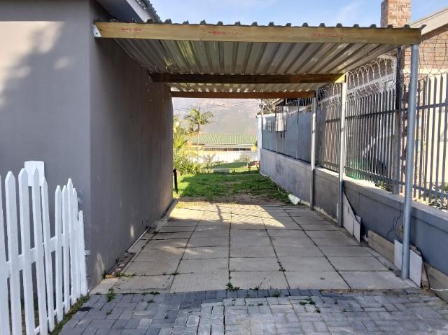 Apartment for rent in Baardskeerdersbos, Western Cape