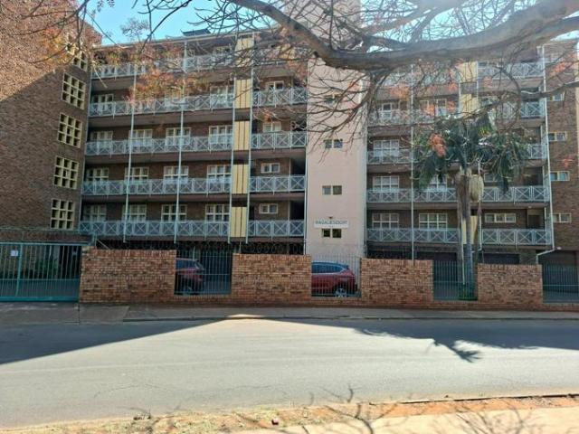 Apartment for rent in Waterkloof, Gauteng
