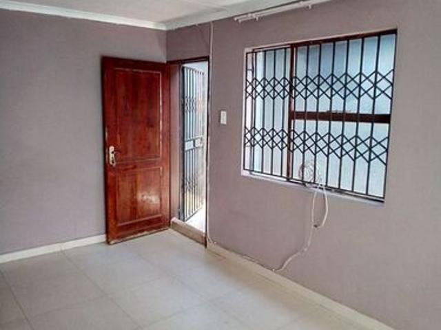 Apartment for rent in Protea Glen, Soweto