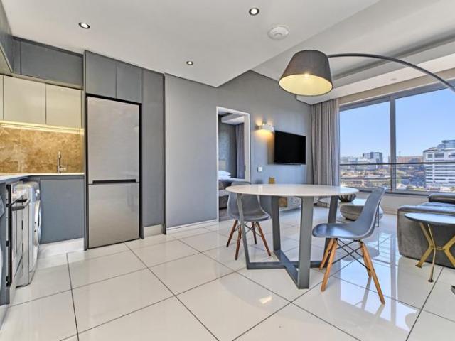 Apartment for rent in Johannesburg Ward 103, Sandton