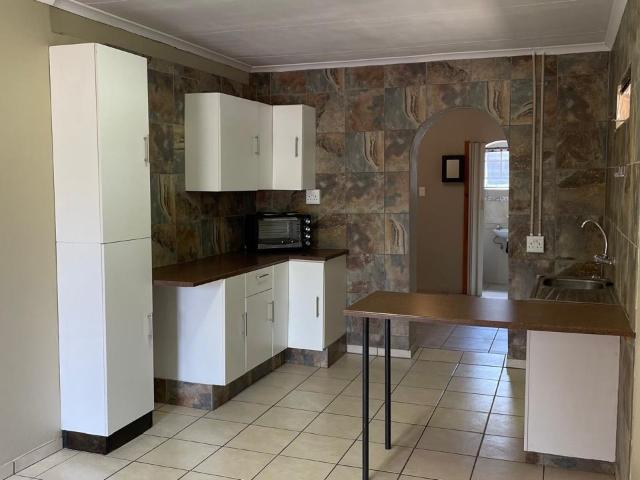 Apartment for rent in Waterkloof, Gauteng