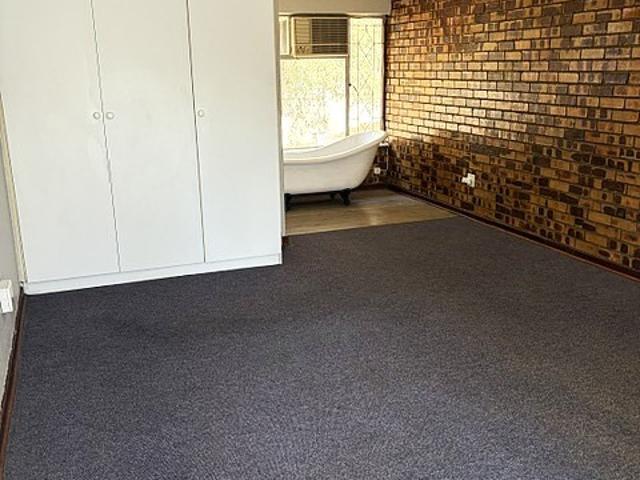 Apartment for rent in Nooitgedacht, Gauteng