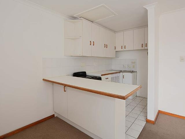 Apartment for rent in Table View, Western Cape