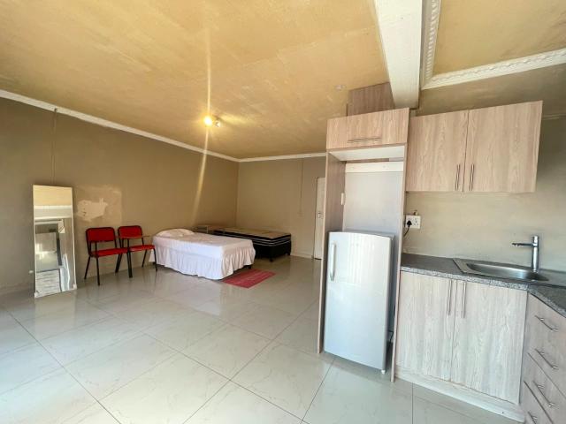 Apartment for rent in Seaview, Kwazulu-natal