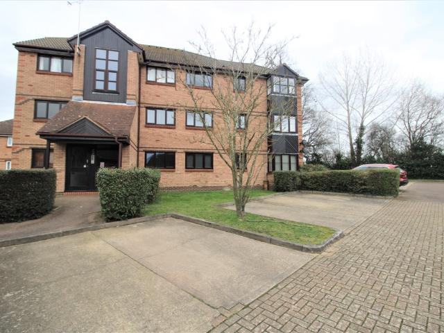 Apartment for rent in Cranborne, Potters Bar