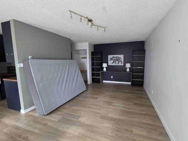 Apartment for rent in Wedgewood, Alberta