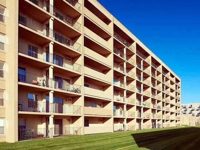 Apartment for rent in Hopkins