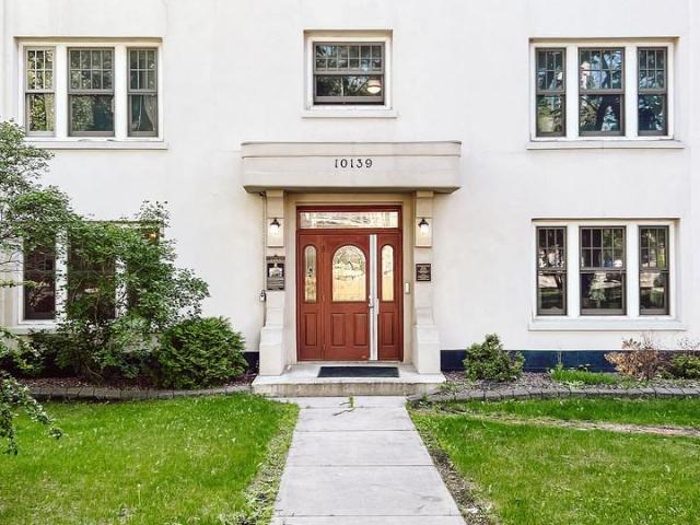 Apartment for rent in Wedgewood, Alberta