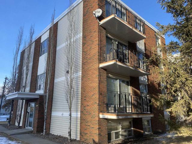Apartment for rent in Wedgewood, Alberta