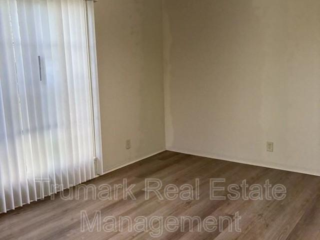 Apartment for rent in Glendale, California