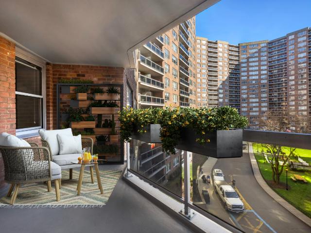 Apartment for rent in Arverne, New York