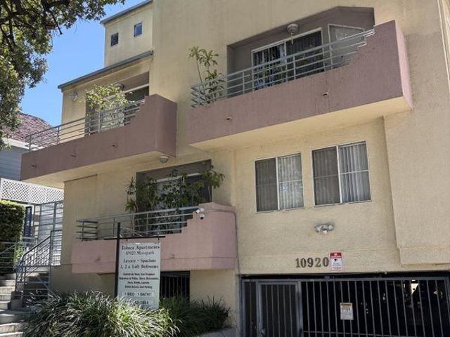 Apartment for rent in Sherman Oaks Neighborhood Council District, Canoga Park
