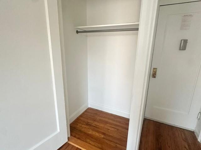 Apartment for rent in Arverne, New York