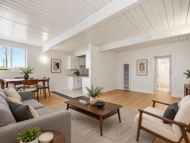 Apartment for rent in West Athens, Westmont