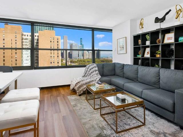 Apartment for rent in Chicago Park, Illinois