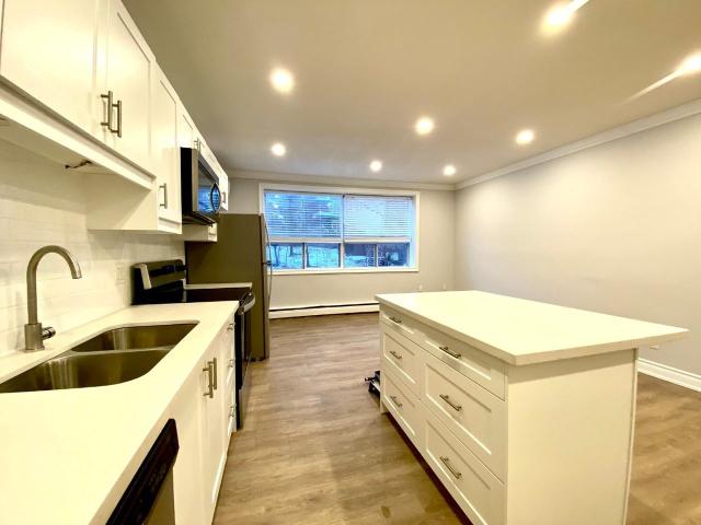 Apartment for rent in Ancaster, Ontario