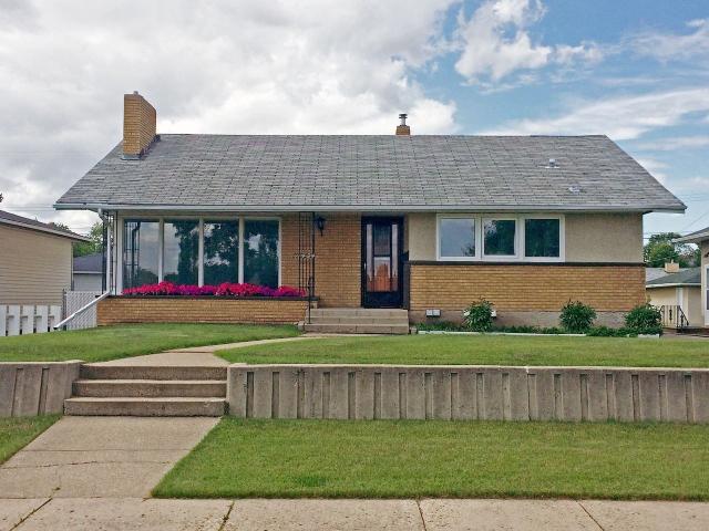 Apartment for rent in Wedgewood, Alberta