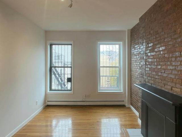 Apartment for rent in Arverne, New York