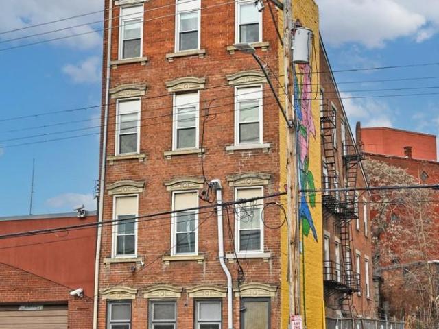 Apartment for rent in Roselawn, Ohio