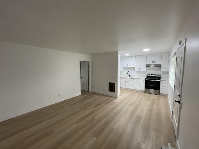 Apartment for rent in Santa Ana, California