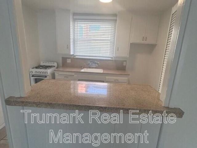 Apartment for rent in Glendale, California