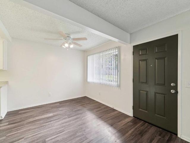 Apartment for rent in Anaheim, California