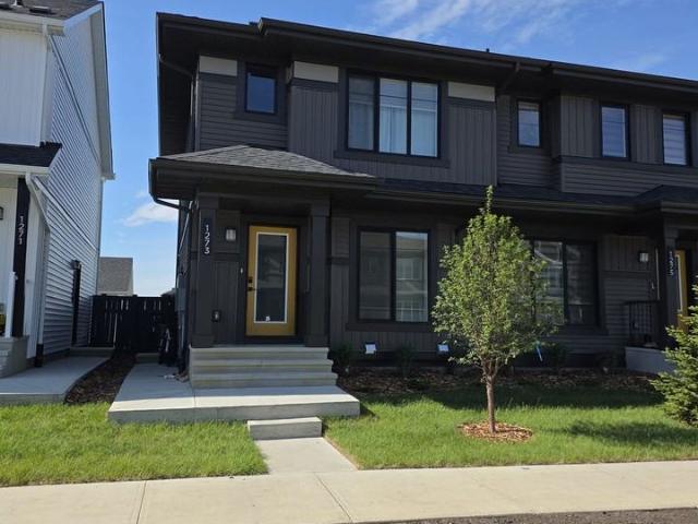 Apartment for rent in Wedgewood, Alberta