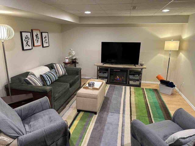 Apartment for rent in Athlone, Edmonton