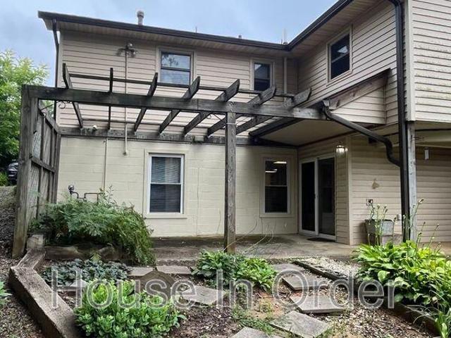 Apartment for rent in Asheville, North Carolina