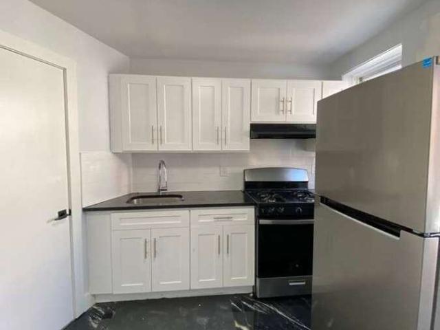 Apartment for rent in Glenwood, New York