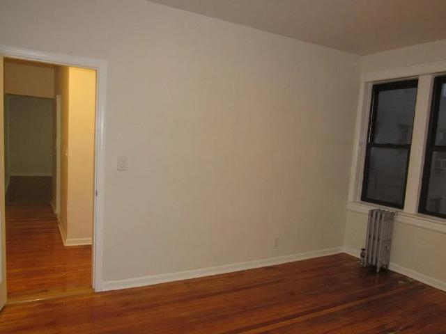 Apartment for rent in Arverne, New York