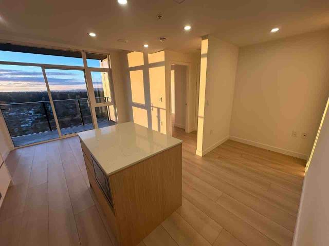 Apartment for rent in Surrey, British Columbia