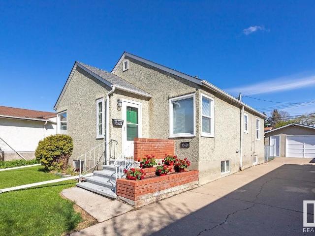 Apartment for rent in Wedgewood, Alberta