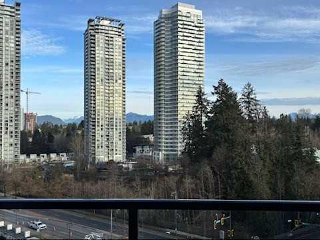 Apartment for rent in City Centre, Surrey