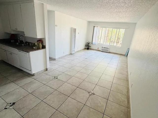 Apartment for rent in Sylmar Neighborhood Council District, Los Angeles