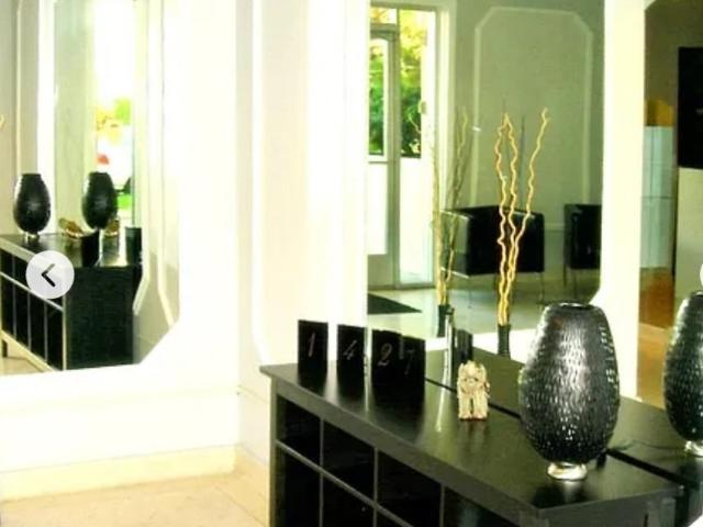 Apartment for rent in Canoga Park, California