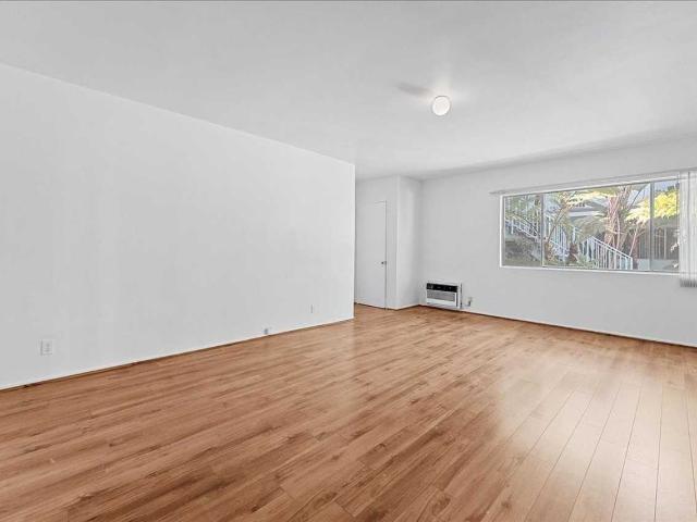 Apartment for rent in Glendale, California